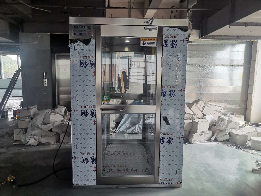 上海紫江企业集团股份有限公司北京包装容器分公司风淋室安装